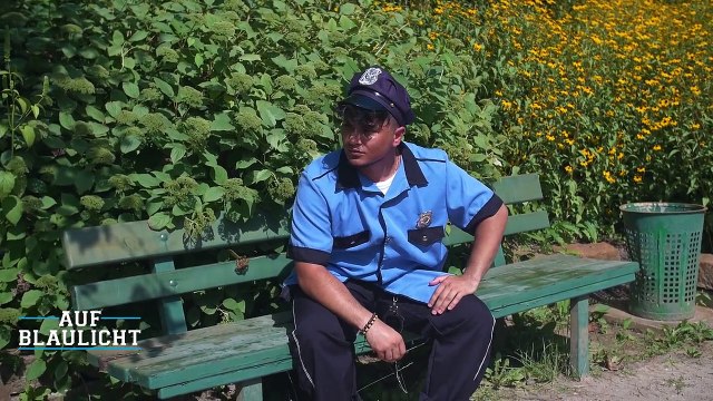 EX-FREUND will seine FREUNDIN zurück! | AUF BLAULICHT