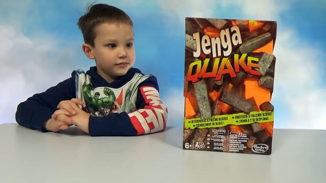 Играем в игру Дженга Квейк строим башню Jenga Quake unboxing and play