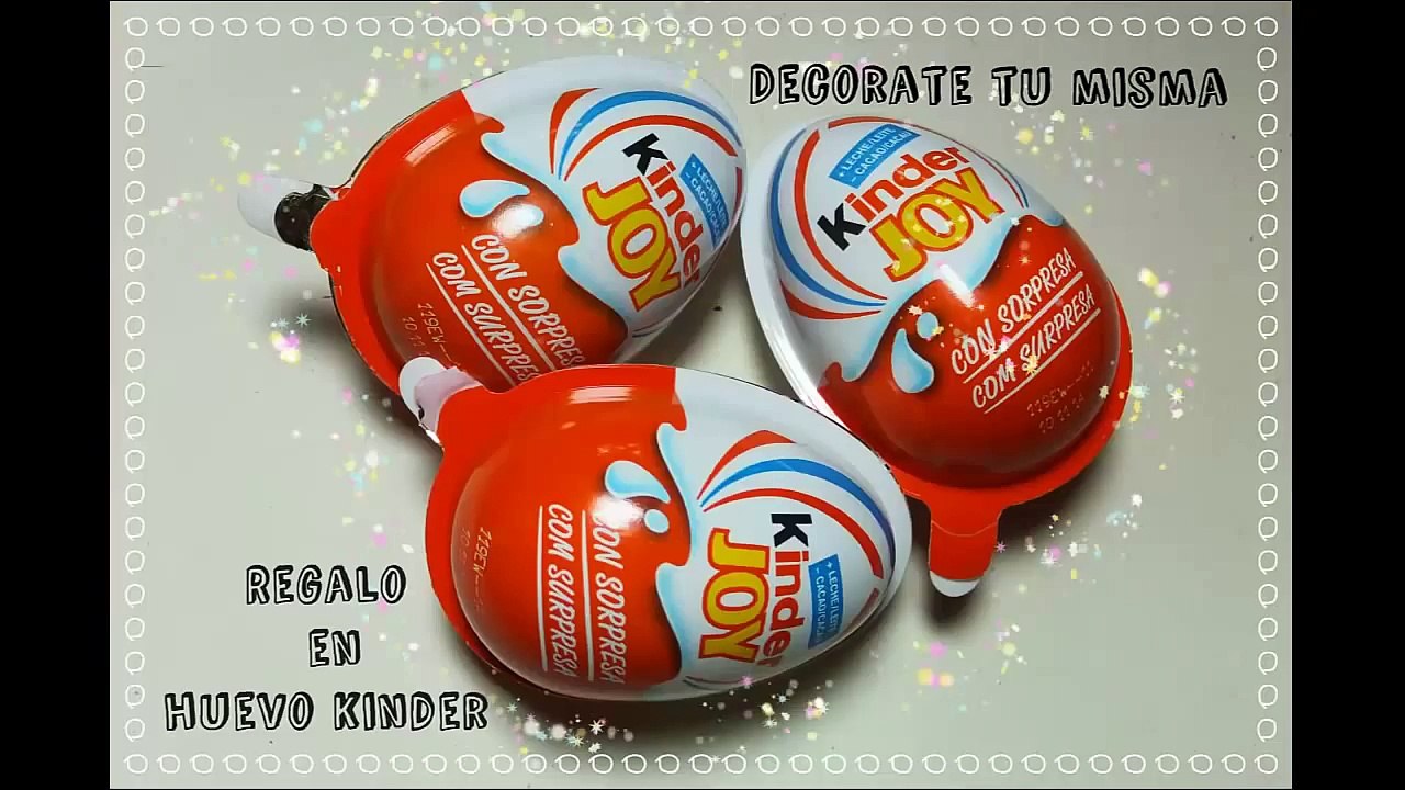 Regalo en un huevo Kinder Joy.