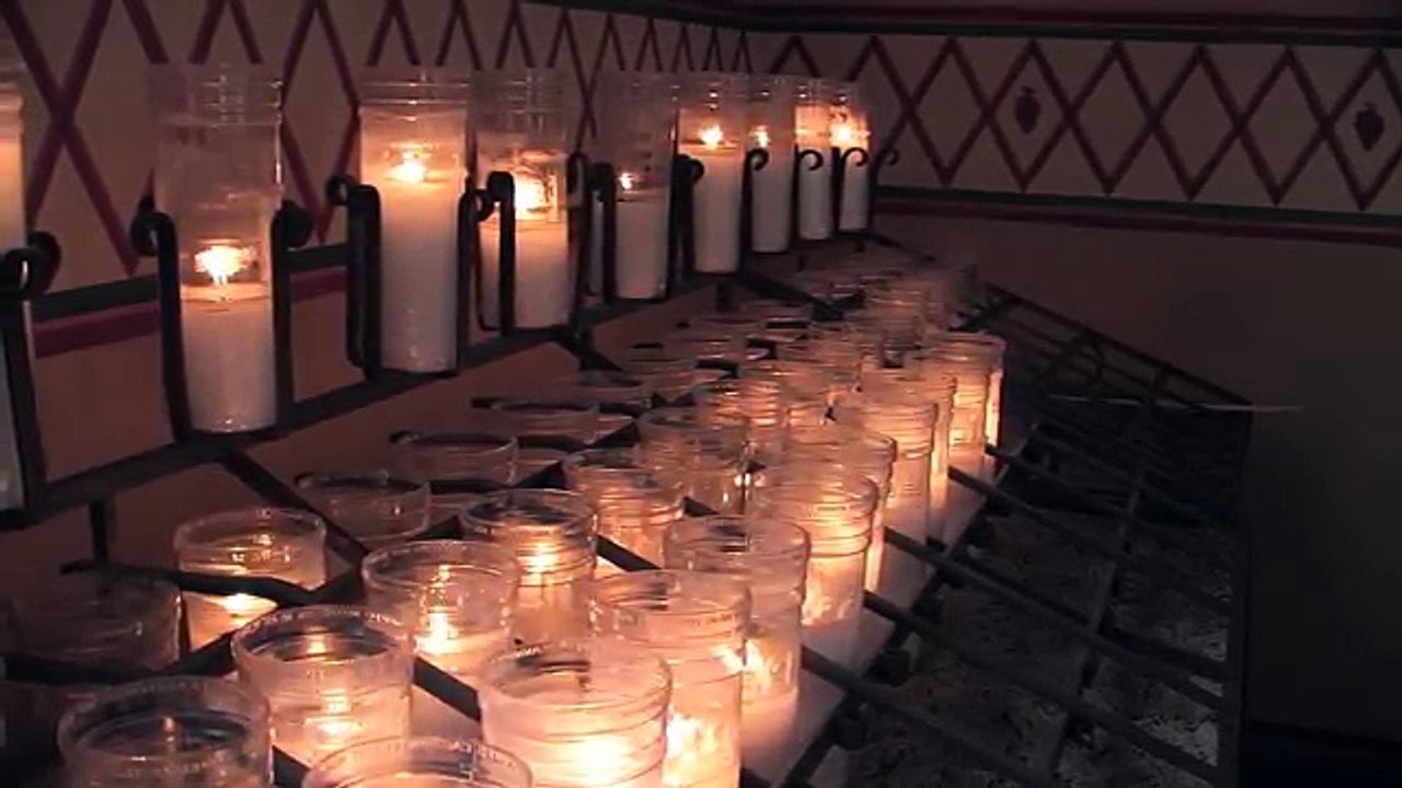 Americas Oldest (and Smallest) Cathedral Church