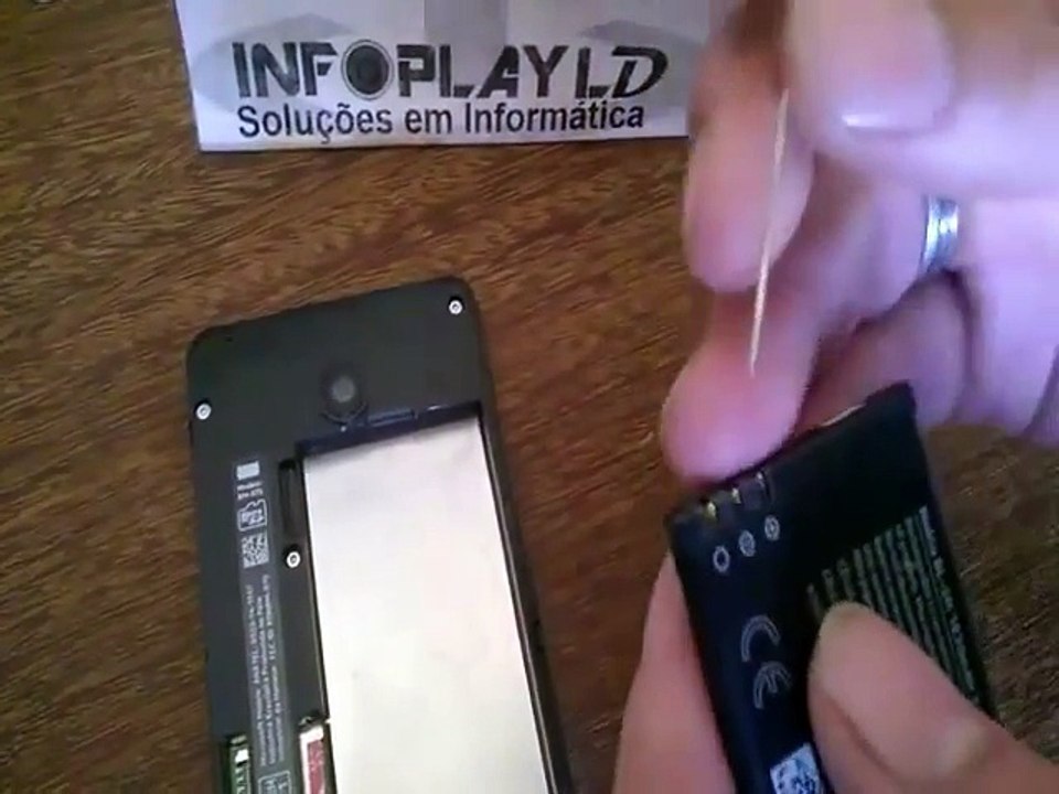 Nokia Lumia Não Liga Travando ( Nokia Lumia locked )