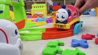 Harolds Puzzles for Thomas and Rosie | Learn Numbers with My First Thomas | ABC Thomas &