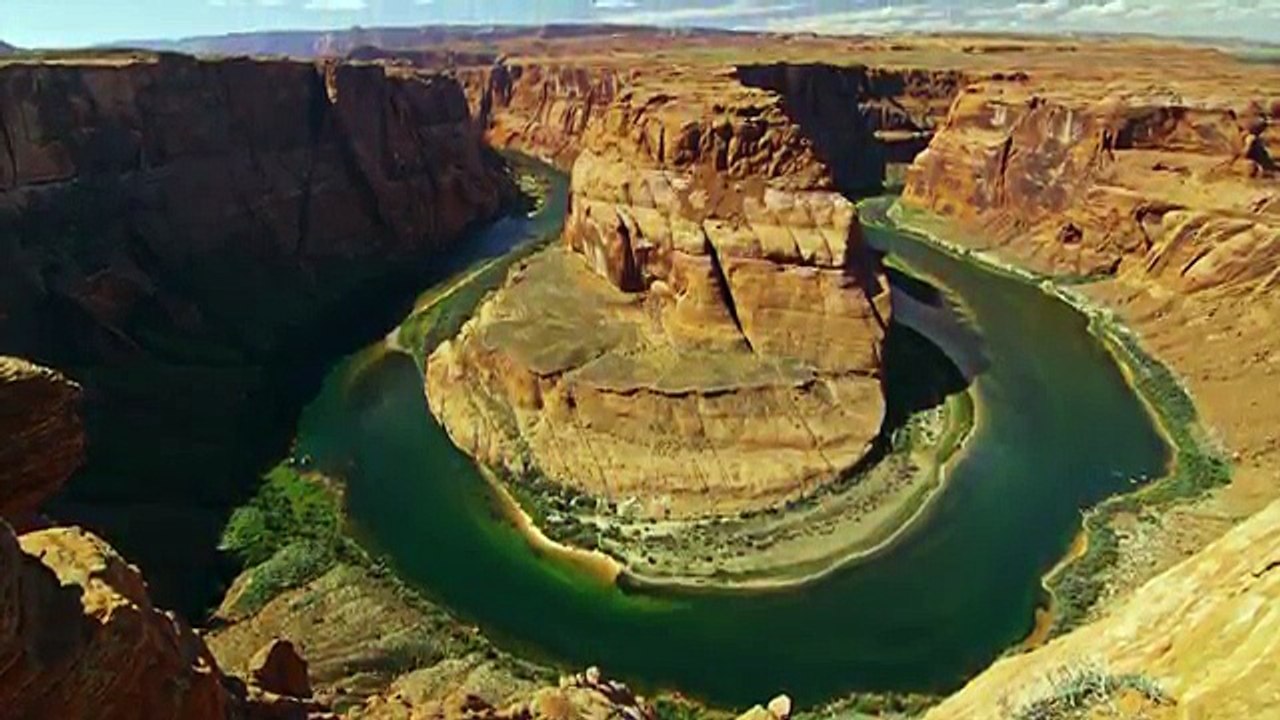 AMERICA 4K THE BEAUTIFUL COUNTRY TRAILER (Filmed in 4K ULTRA HD) [Blu ray]