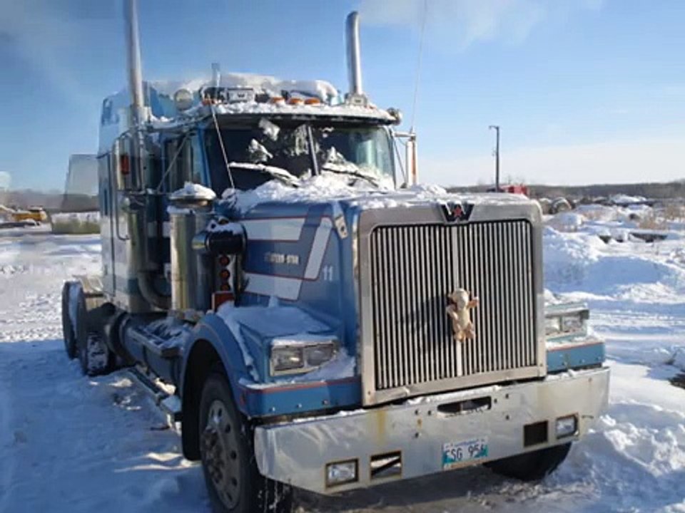 Test run and cold start Westernstar with cummins