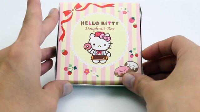 Hello Kitty Play Doh waffle How to make Playdough Doughnuts DIY ハローキティ キャラクター サンリオ Dough