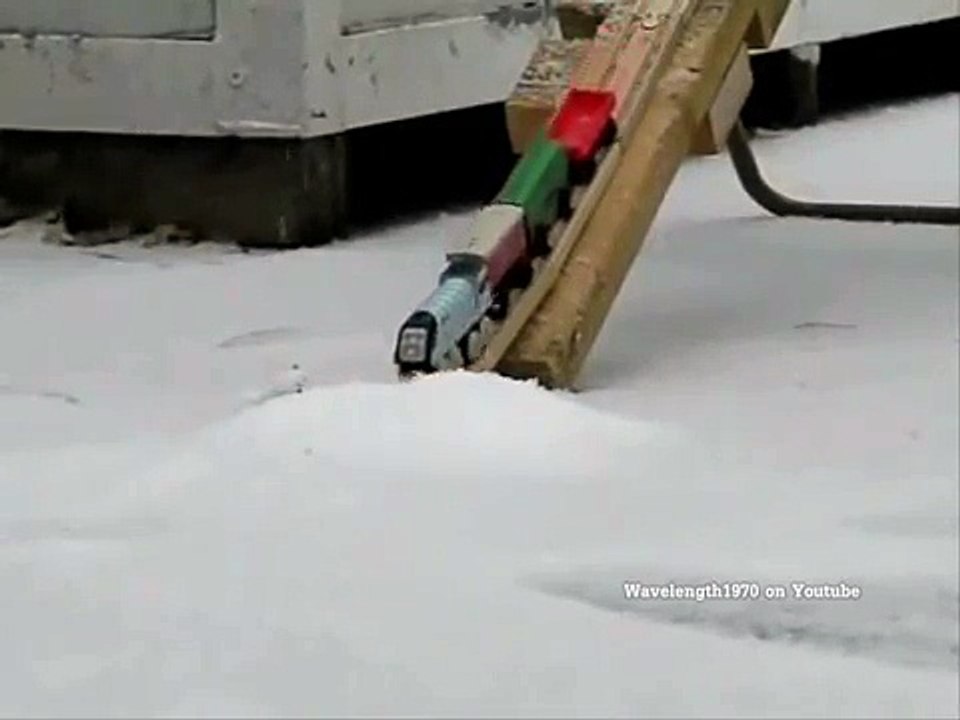 Spencer crashes into Diesel 10 in slow motion Thomas the Tank Engine