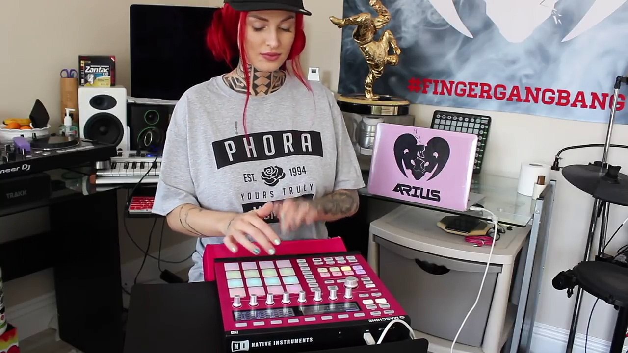 Marshmello Alone (Arius #fingergangbang flip)