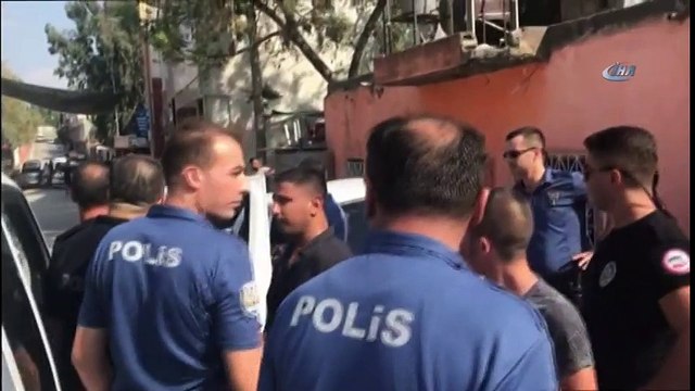 Çocukların Kavgasına Büyükler Katıldı Ortalık Karıştı