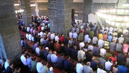 Kurban Bayramı kutlanıyor - DİYARBAKIR