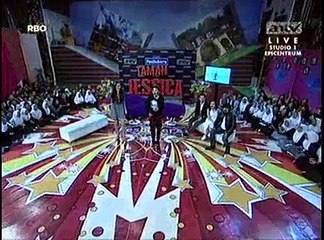 Wajah Cantik Ayu Ting Ting Berkumis