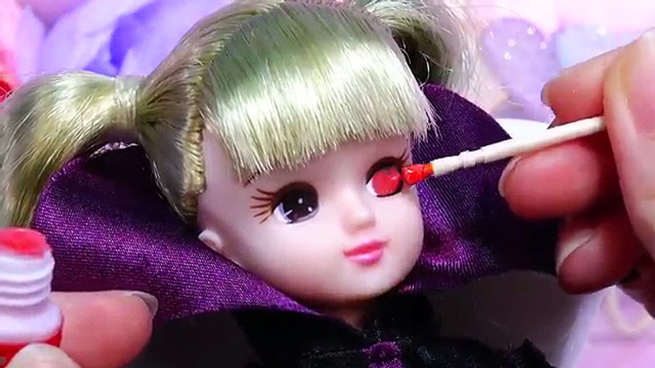 リカちゃん メイクでドラキュラに変身❤おもちゃ 人形 アニメ