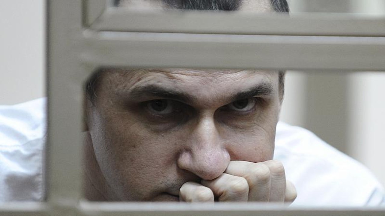Sentsov perd espoir : 100e jour de grève de la faim au fin fond de la Russie