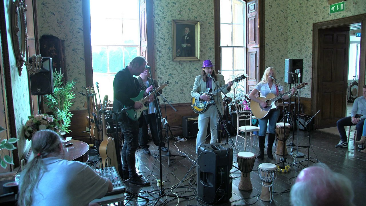 19-08-18 Baroque & Roll at Kings Weston House Monday Group