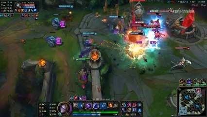 Reflected Teams in the League of Legends