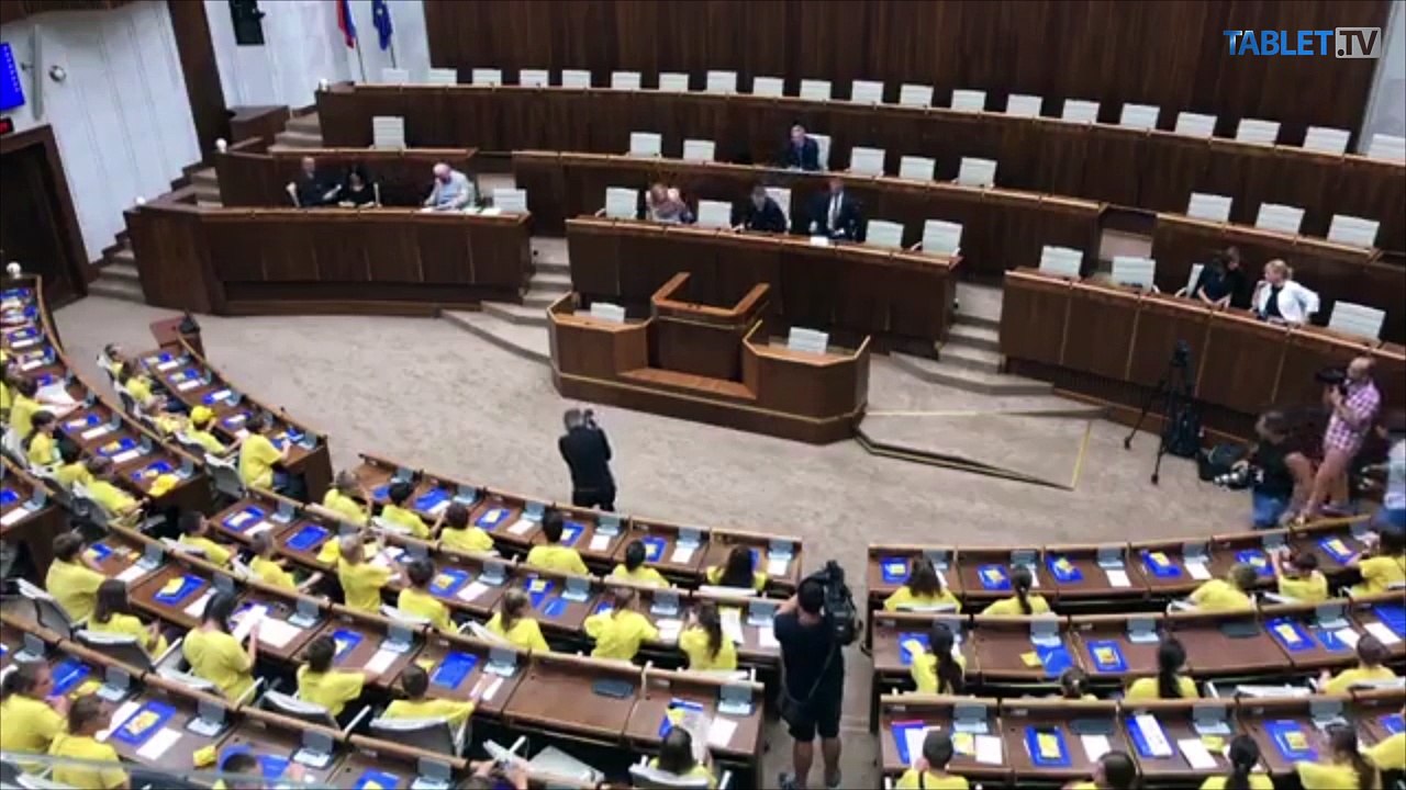 ZÁZNAM: Detská hodina otázok v NR SR