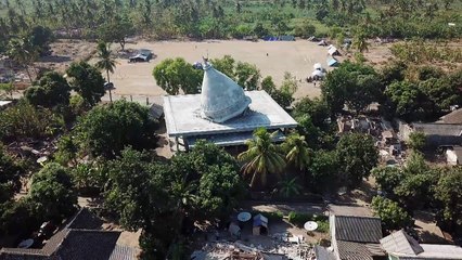 Series of deadly Lombok quakes leaves widespread destruction