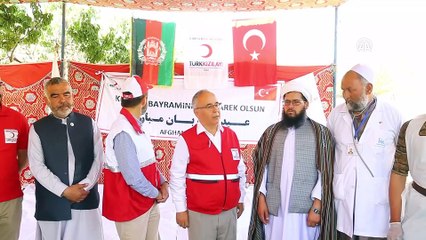 Kızılay, Cumhurbaşkanı Erdoğan'ın vekalet kurbanını Afganistan'da kesti - MEZAR-I ŞERİF