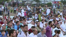 هنية في خطبة العيد: رفع الحصار عن غزة بات قاب قوسين او أدنى
