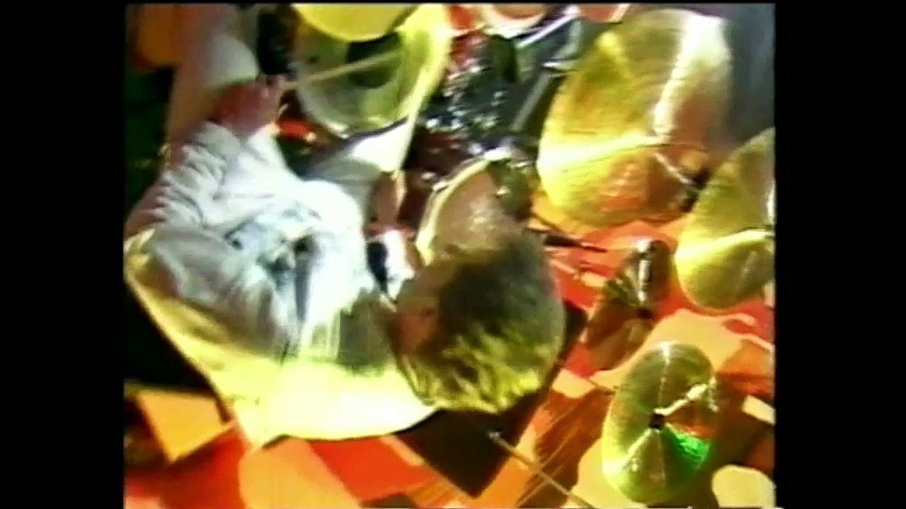 Hoodoo Gurus - "The Generation Gap (live)"