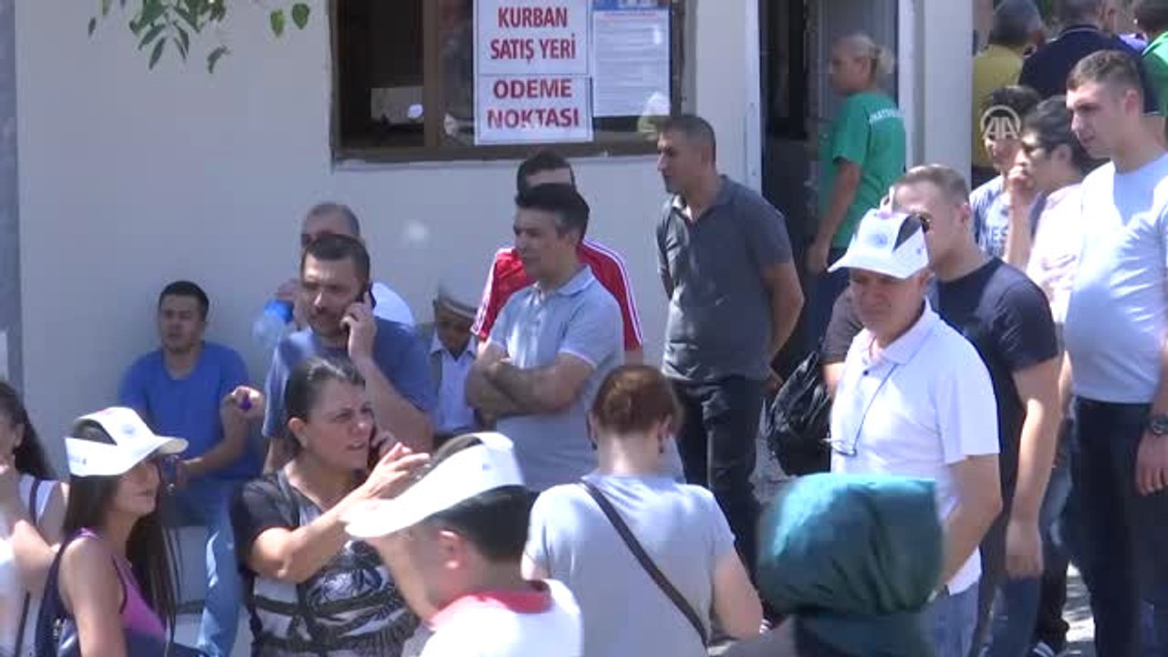 Ankara Açık Ceza İnfaz Kurumunda Kurban Kesimi