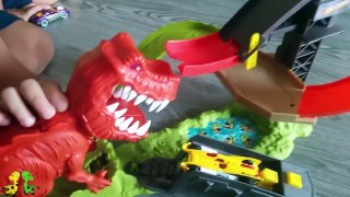 Pista Hot Wheels T Rex Muerde Coches Dinosaurio