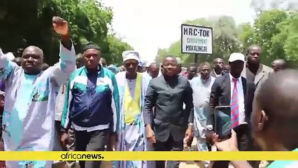 Cameroonian opposition seeks single candidate to challenge Paul Biya