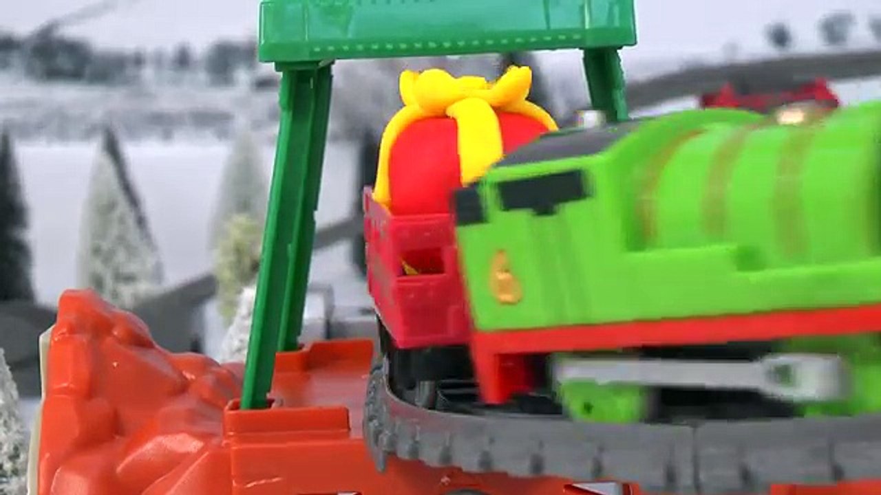 Peppa Pig Play Doh Shopkins Princess Anna Surprise Presents Toys Thomas & Friends Minnie M