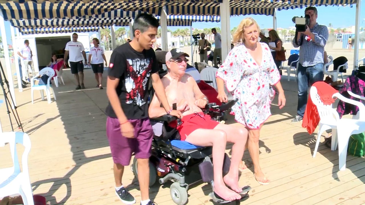 14.955 personas han hecho uso de las playas valencianas accesibles