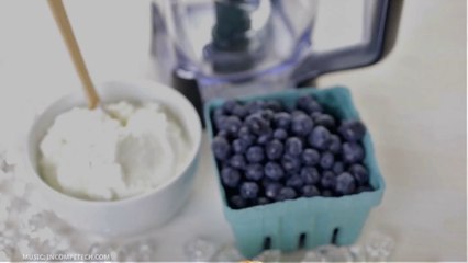 Best Smoothie Blender Making Green Smoothies