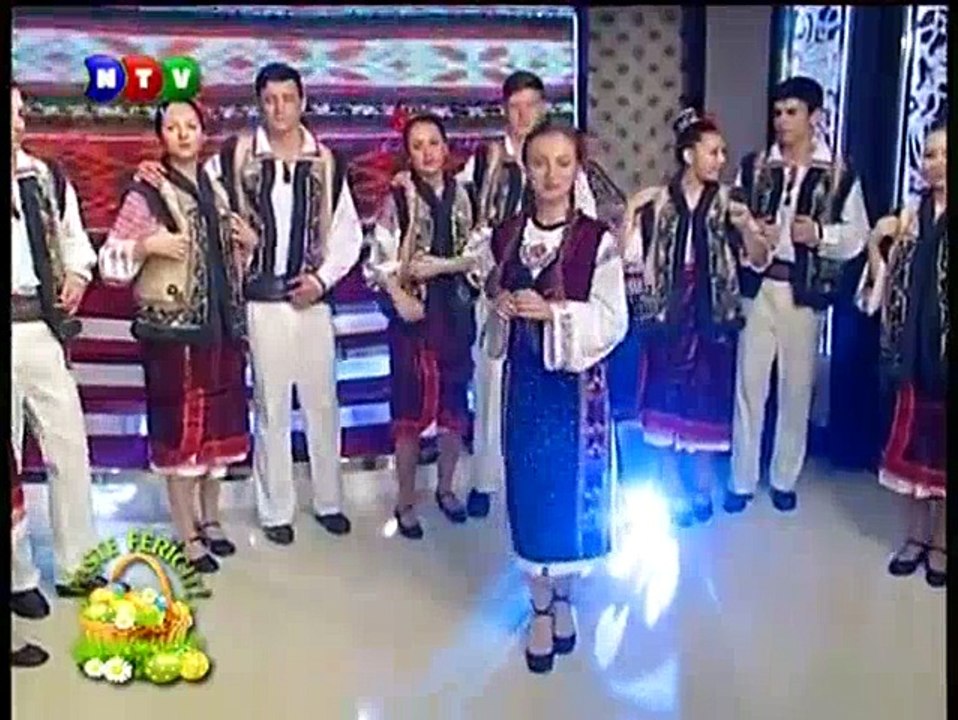 Adriana Sofica - Am umblat prin lumea toata (Paste fericit! - Neptun TV - 12.04.2015)