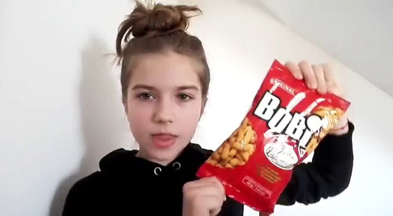 Isprobavanje HRVATSKIH slatkisa! #SPECIALmyfirstyearonYT