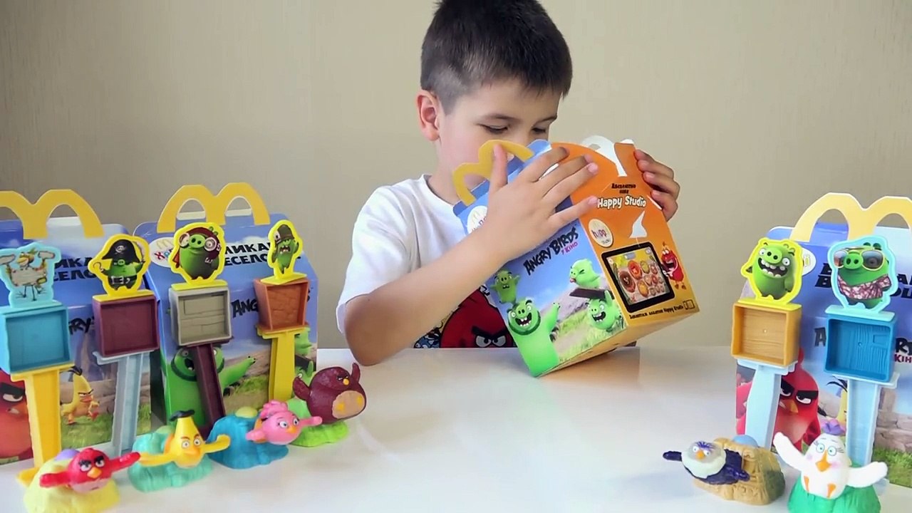 Happy Meal new The Angry Birds Movie toys surprise / ХЕППИ МИЛ МакДональдс / SanSanychTV