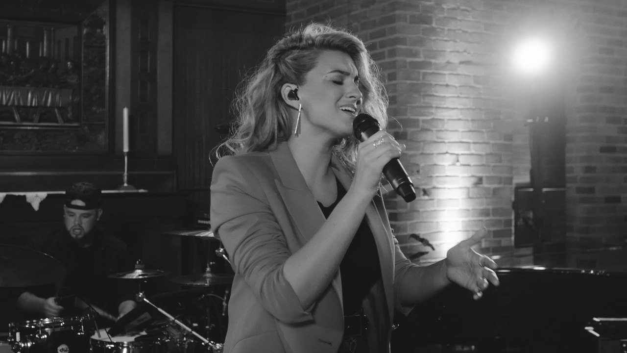 Tori Kelly - Never Alone