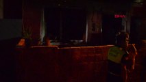 Çanakkale - Gelibolu'da Ev Yangını: 1 Ölü, 1'i Ağır 2 Yaralı