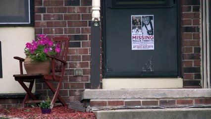 Video herunterladen: Neighbors Mourn After Mollie Tibbets’ Body Found, Murder Charges Announced