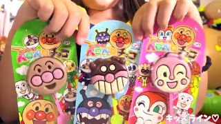 アンパンマン ペロペロチョコ Anpanman Lollipop Chocolates