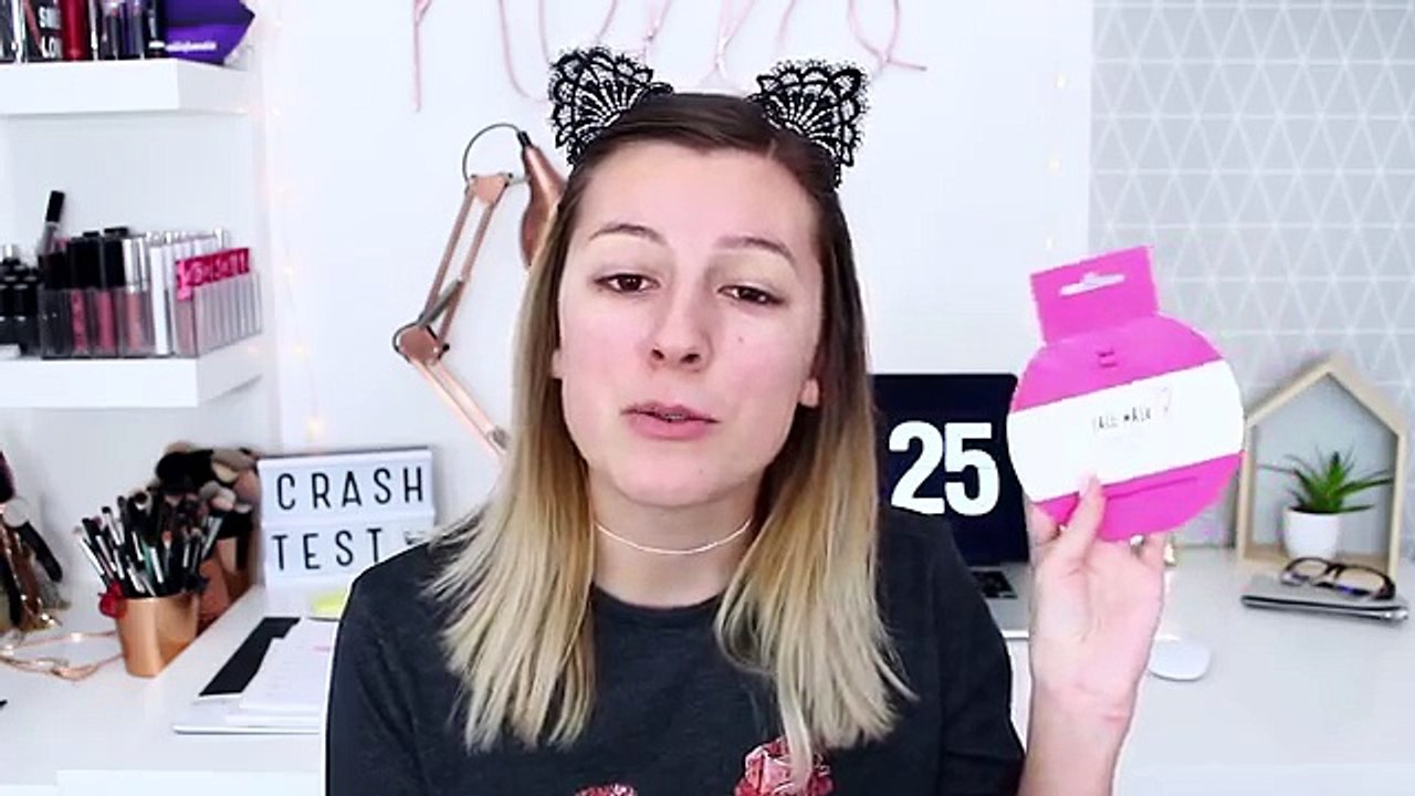 JE TESTE DES MASQUES BIZARRES !