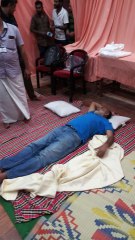 ക്യാമ്പിൽ ഉറങ്ങിയ ഫോട്ടോയ്ക്ക് വിശദീകരണവുമായി കണ്ണന്താനം | Oneindia Malayalam