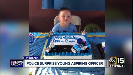 Phoenix police surprise 4-year-old for his birthday