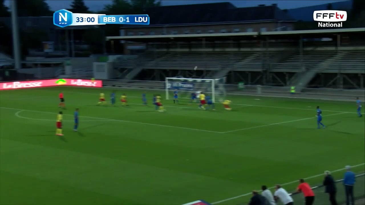Belle tête sur ce corner!