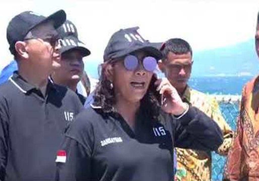 Indonesia's Maritime Minister Leads Sinking of Illegal Fishing Vessels