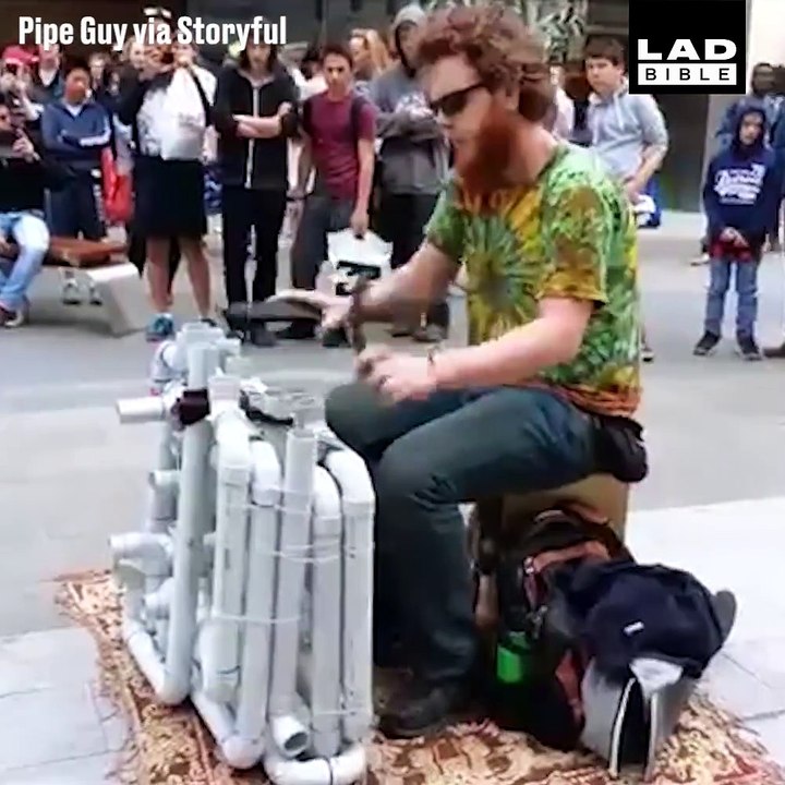 Street House Techno Trance Performance On Pipes