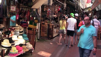 Amasra'daki plajlarda şemsiye açacak yer kalmadı - BARTIN