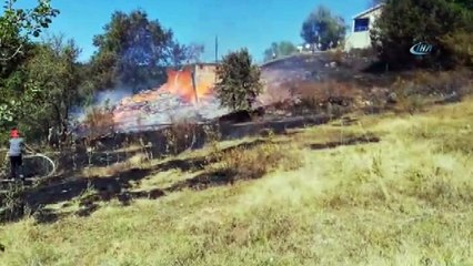 Çıkan yangında bayram günü evsiz kaldılar