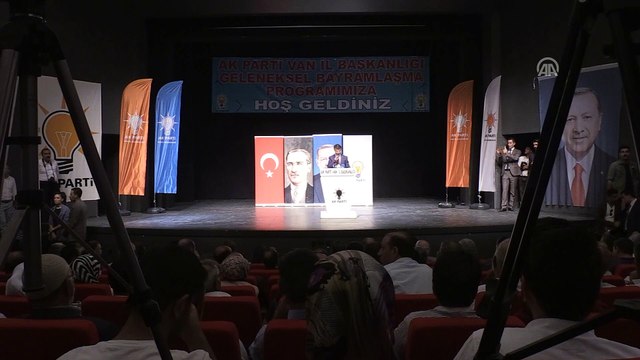 Sağlık Bakanı Koca: 'İsraftan kaçınıp, kendi üretimimizi yapmak istiyoruz' - VAN