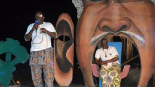 Au Bénin, la nuit des contes préserve la tradition orale [No Comment]