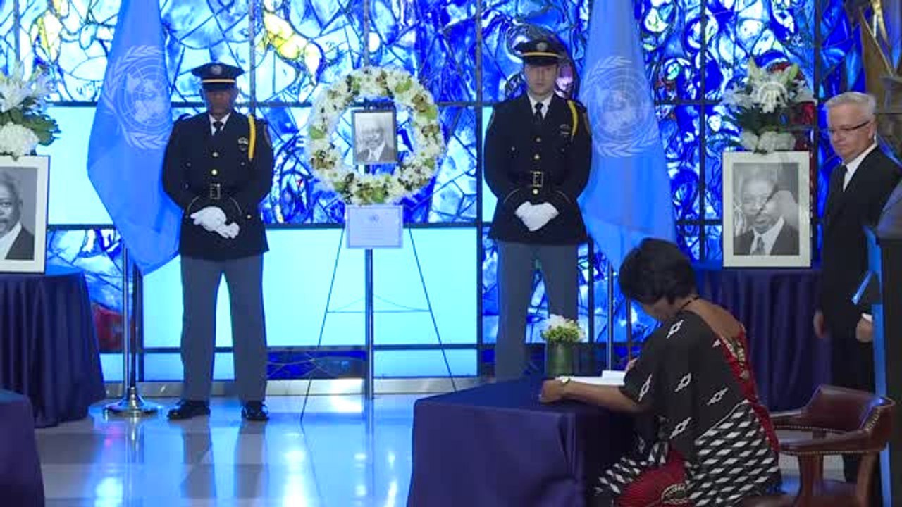 Eski BM Genel Sekreteri Annan BM'de Anıldı - New York
