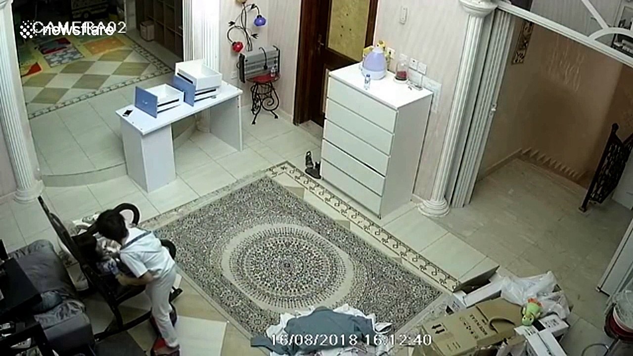 Children flee when hoverboard explodes in living room
