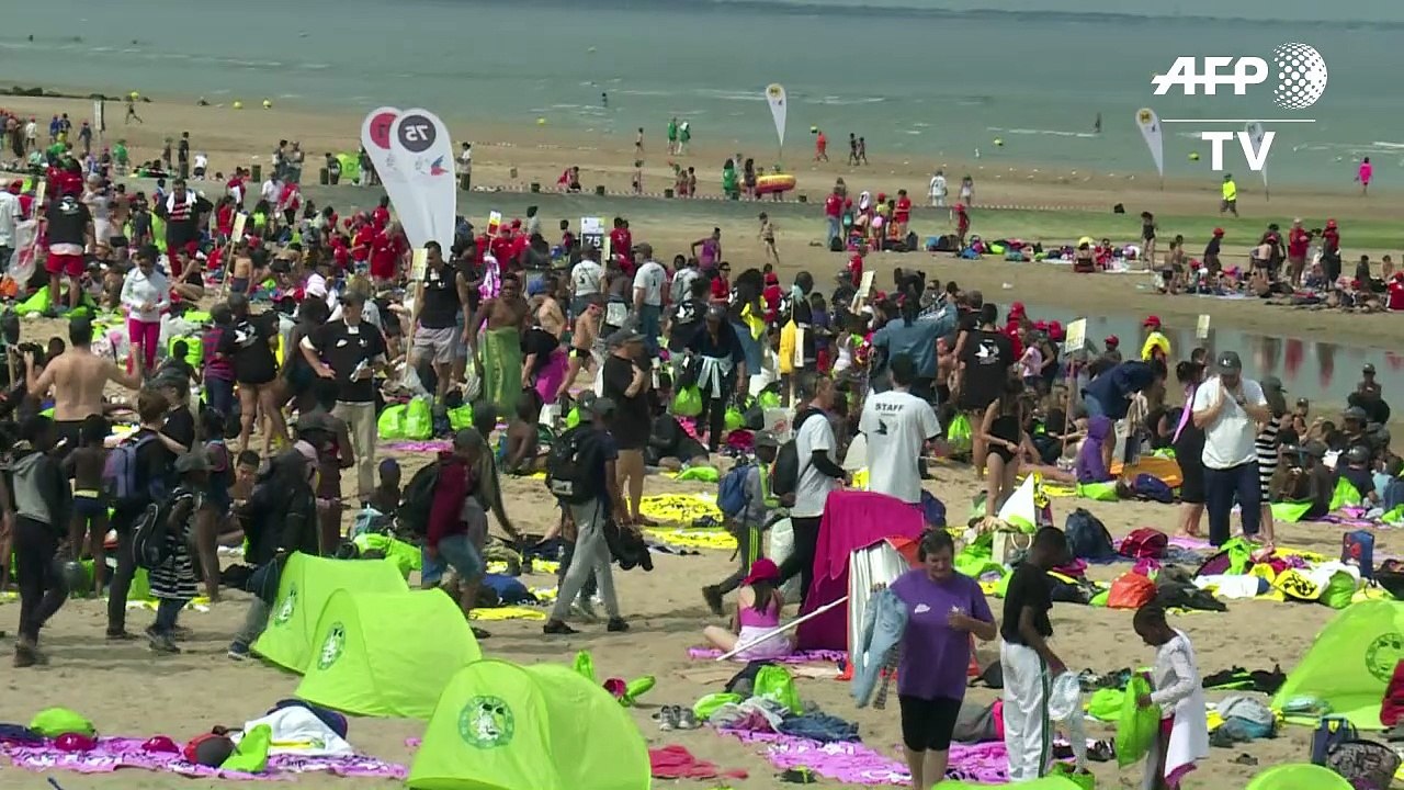 Le Secours populaire emmène 5.000 petits Franciliens à la plage
