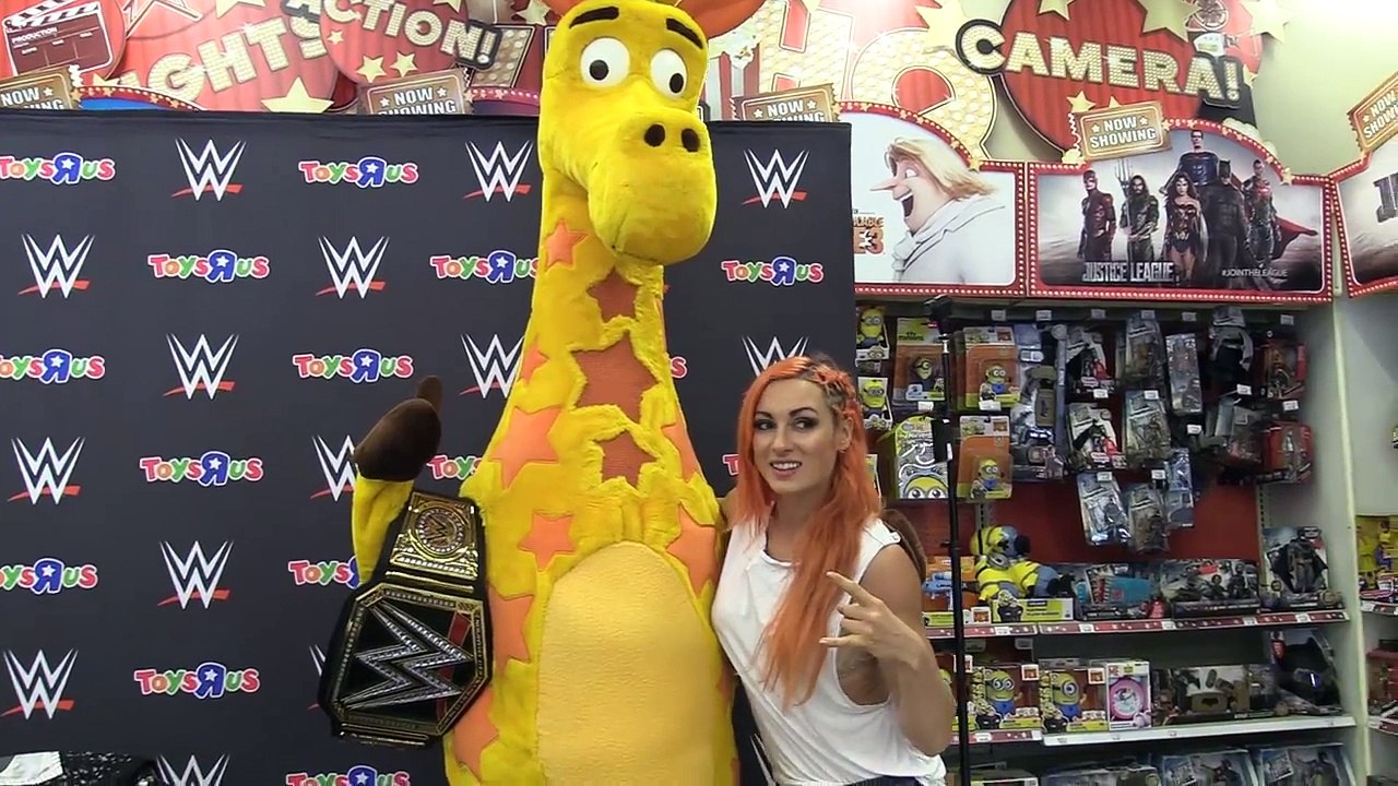 WWE Superstar Becky Lynch Meets Hundreds of Fans at Toys R Us in Brooklyn